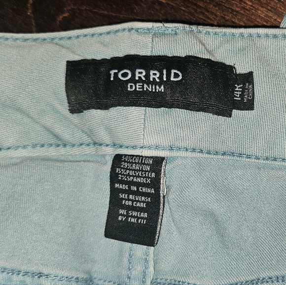 Torrid size 14 jeans - Picture 5 of 5